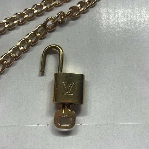 Authentic Louis Vuitton Lock and Key #313 - Picture 6 of 7